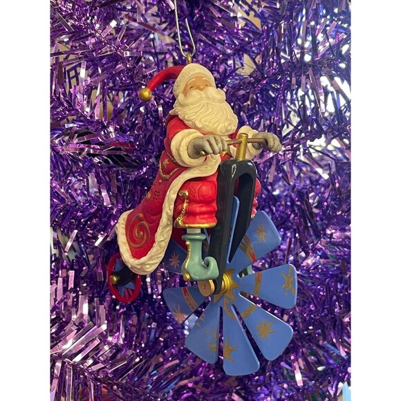 1999 Hallmark Keepsake Christmas Ornament Kringle’s Whirligig Vtg Santa Claus - Picture 3 of 6